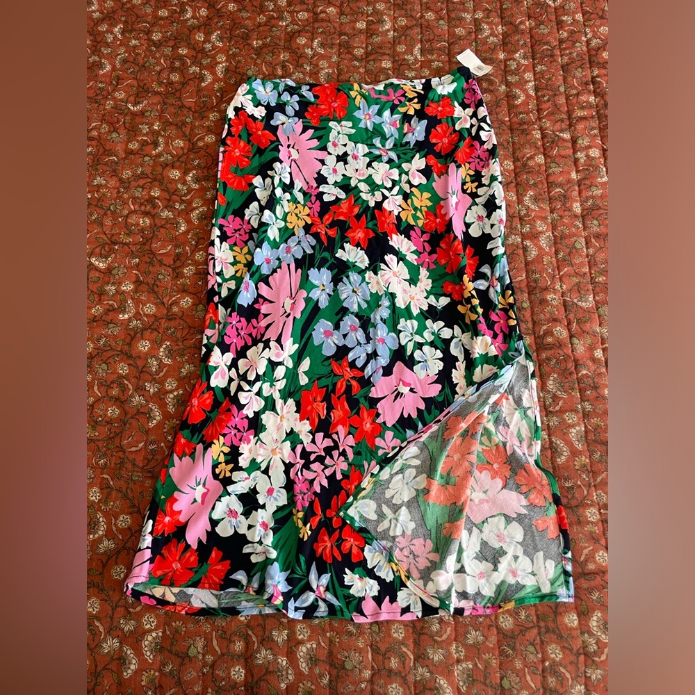 Floral Old Navy Large fitted skirt